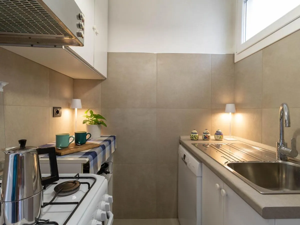 Mamma Ciccia Holiday Home - Old Village Apartment Mandello del Lario