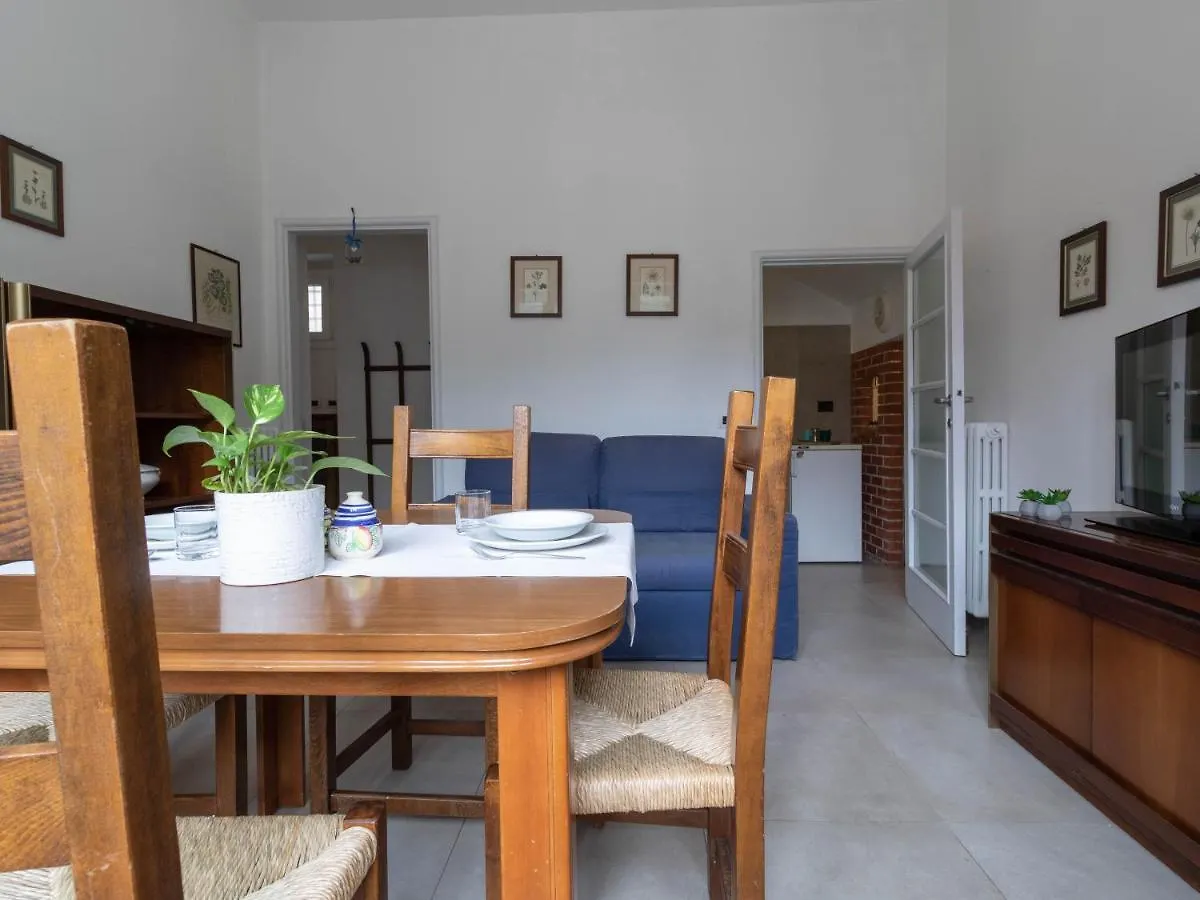 Mamma Ciccia Holiday Home - Old Village Apartment Mandello del Lario 0*,